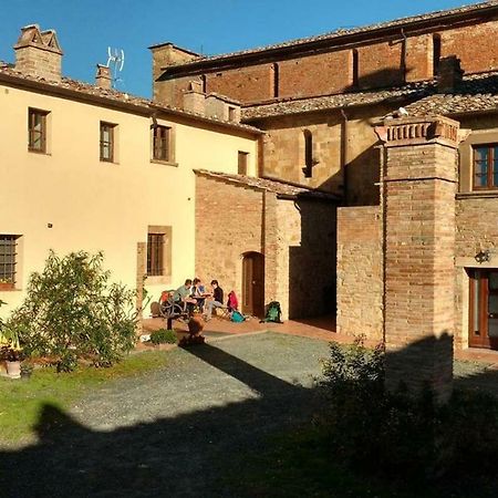 Ostello Sigerico Gambassi Terme Exterior foto